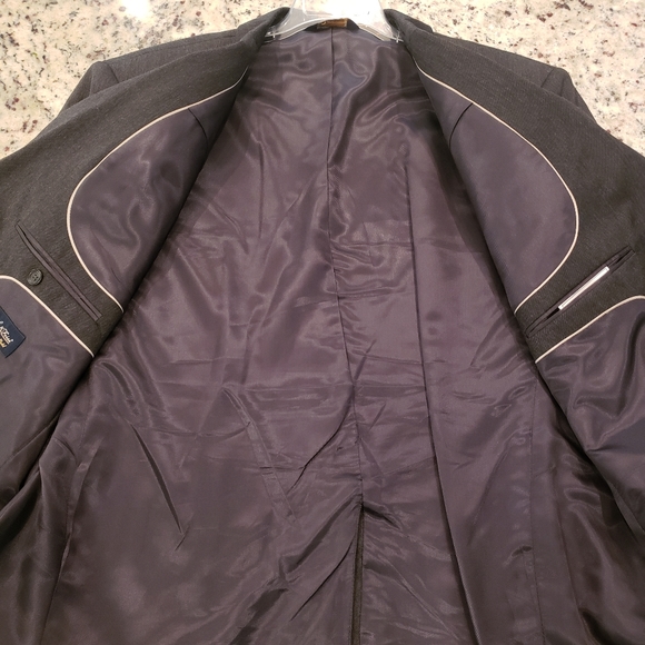 Joseph & Feiss Gold - Picture 6 of 15